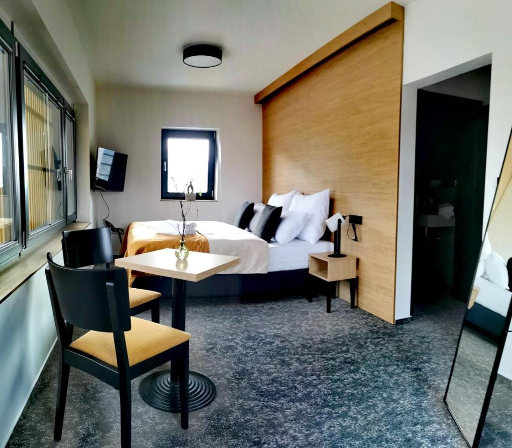 Hotel Maralak Kunčice pod Ondřejníkem Eksteriør bilde