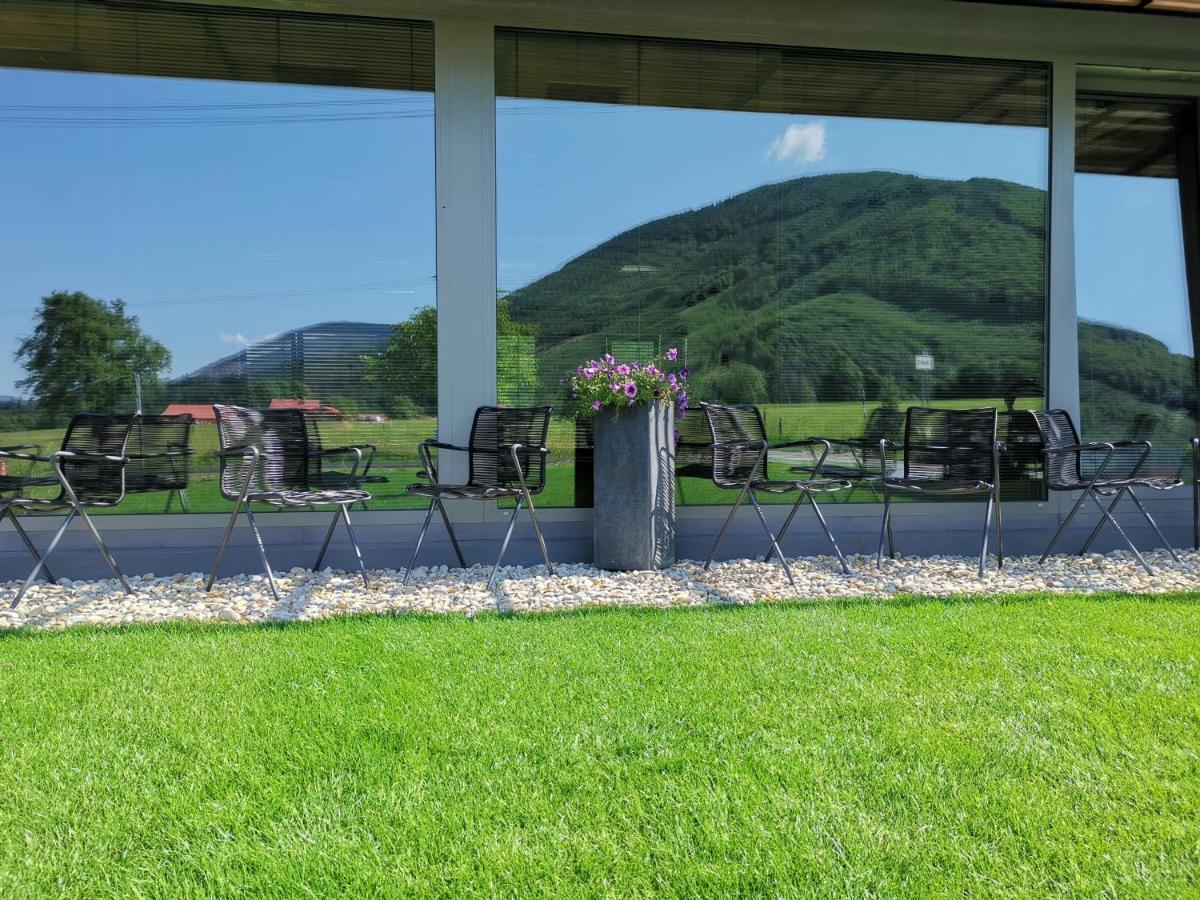 Hotel Maralak Kunčice pod Ondřejníkem Eksteriør bilde