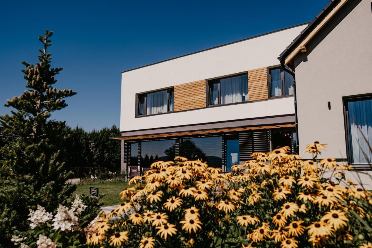 Hotel Maralak Kunčice pod Ondřejníkem Eksteriør bilde